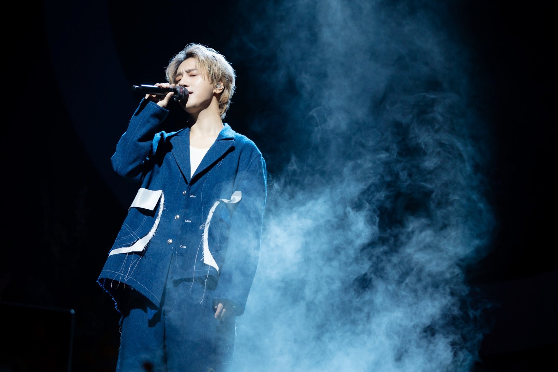 YESUNG วง SUPER JUNIOR ถ่ายทอดทุกความรู้สึกและเสียงร้องอันเป็นเอกลักษณ์ ในคอนเสิร์ตเดี่ยวครั้งแรกในประเทศไทย YESUNG SOLO CONCERT – Unfading Sense in BANGKOK YESUNG วง SUPER JUNIOR ถ่ายทอดทุกความรู้สึกและเสียงร้องอันเป็นเอกลักษณ์ ในคอนเสิร์ตเดี่ยวครั้งแรกในประเทศไทย YESUNG SOLO CONCERT – Unfading Sense in BANGKOK